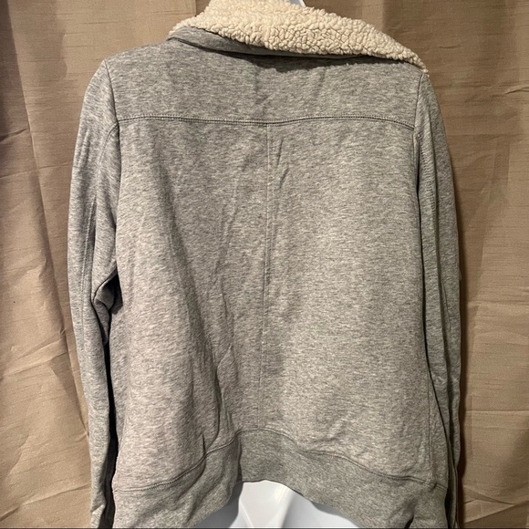 Guess Gray Open Front Sweater Bailey Fleece Trim Jacket - Picture 5 of 7